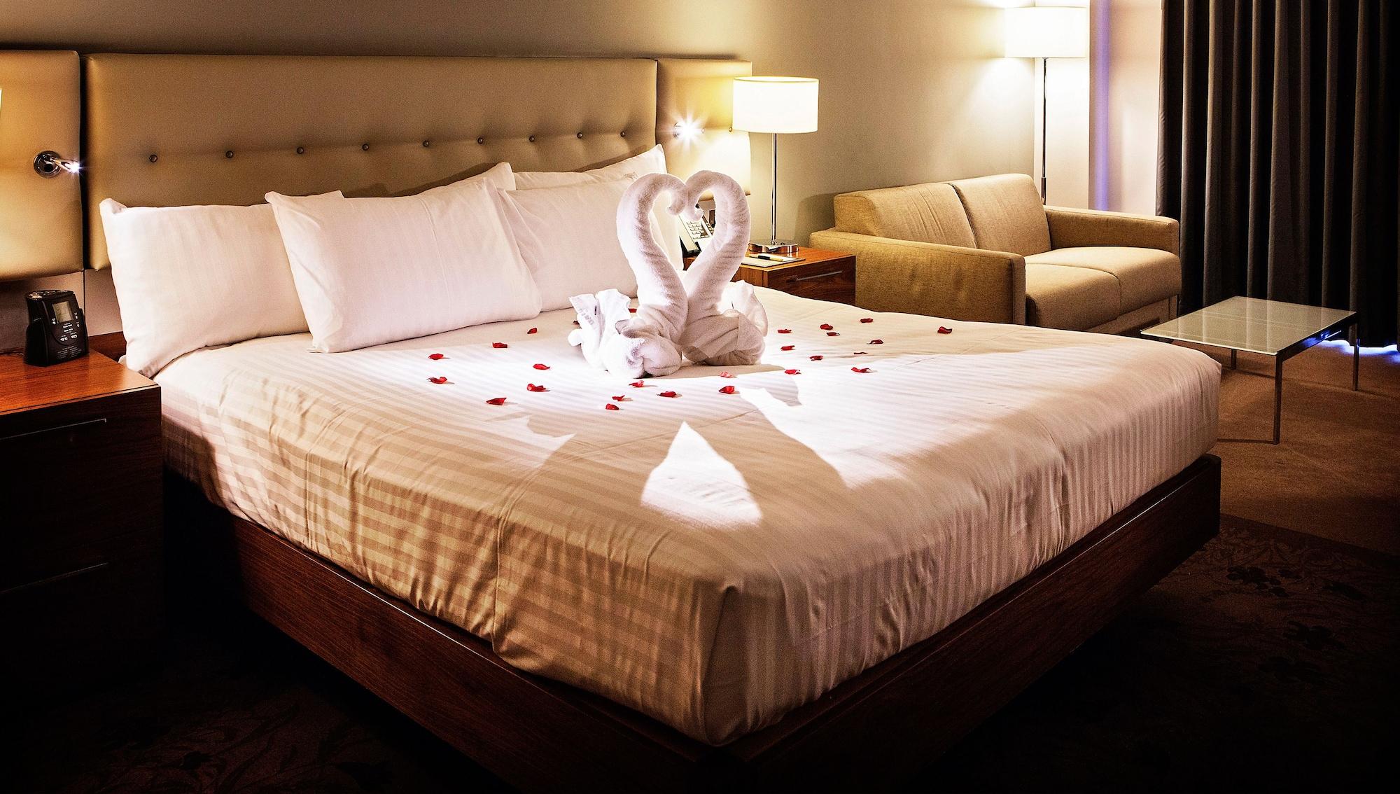 Doubletree By Hilton Lincoln Hotel Buitenkant foto