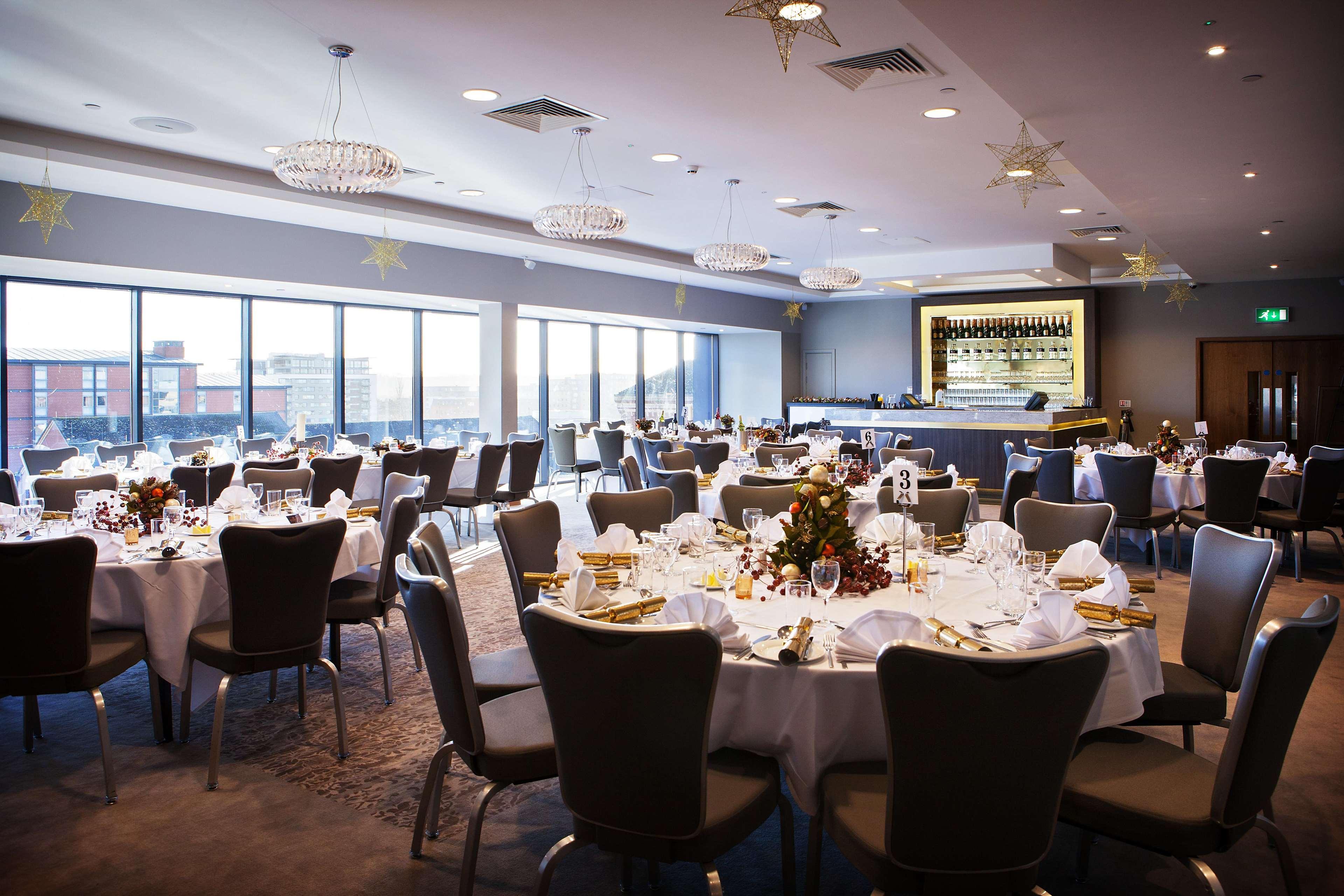Doubletree By Hilton Lincoln Hotel Buitenkant foto