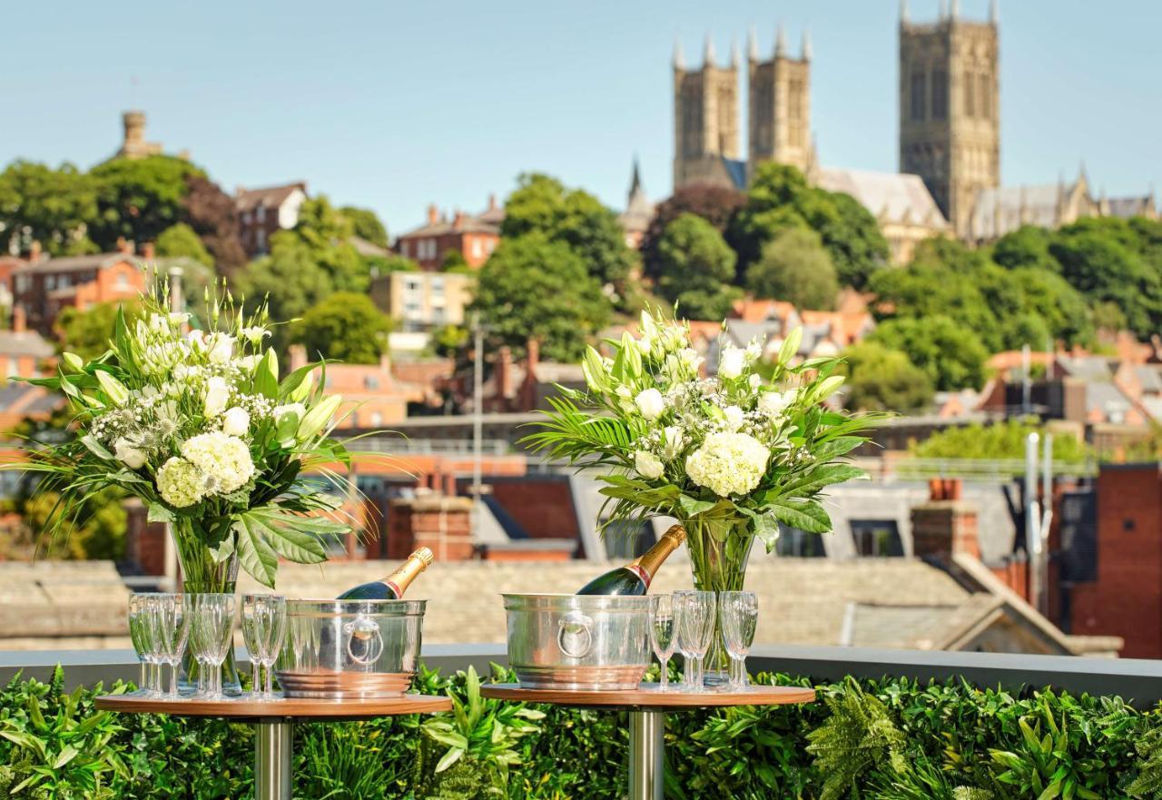 Doubletree By Hilton Lincoln Hotel Buitenkant foto