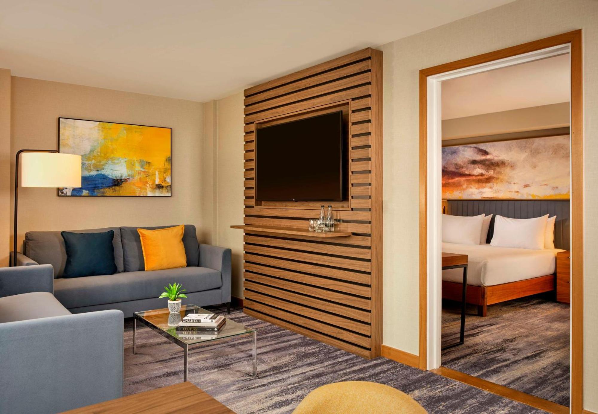 Doubletree By Hilton Lincoln Hotel Buitenkant foto